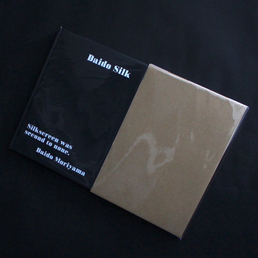 Daido Silk（Black, Signed） - 森山 大道 / Daido Moriyama