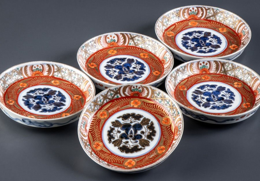 古伊万里】 染錦金彩草花文四寸皿 5客 明治時代 16785 | すべての商品