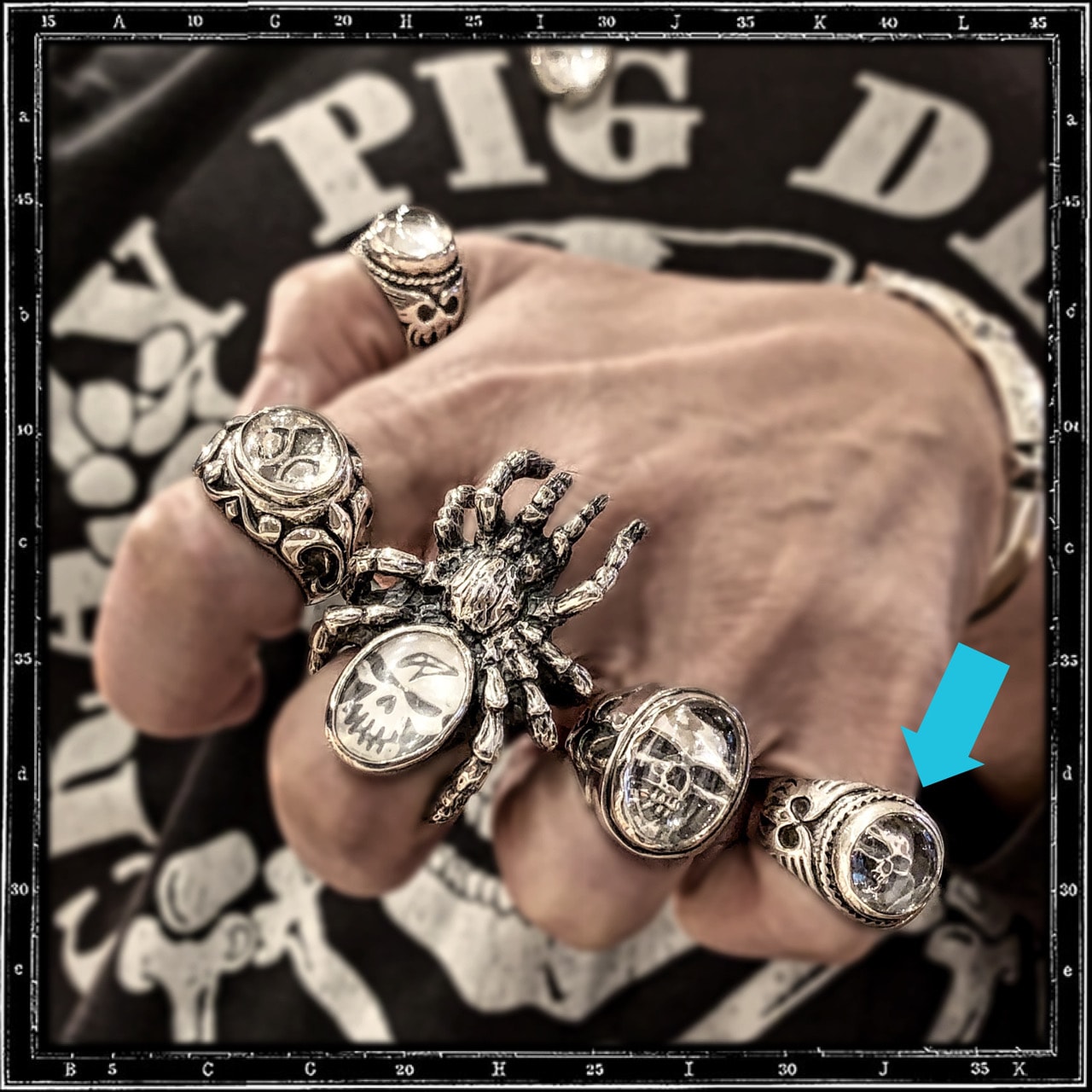 CRYSTAL SKULL RING - SMALL | クレイジーピッグ公式オンラインストア