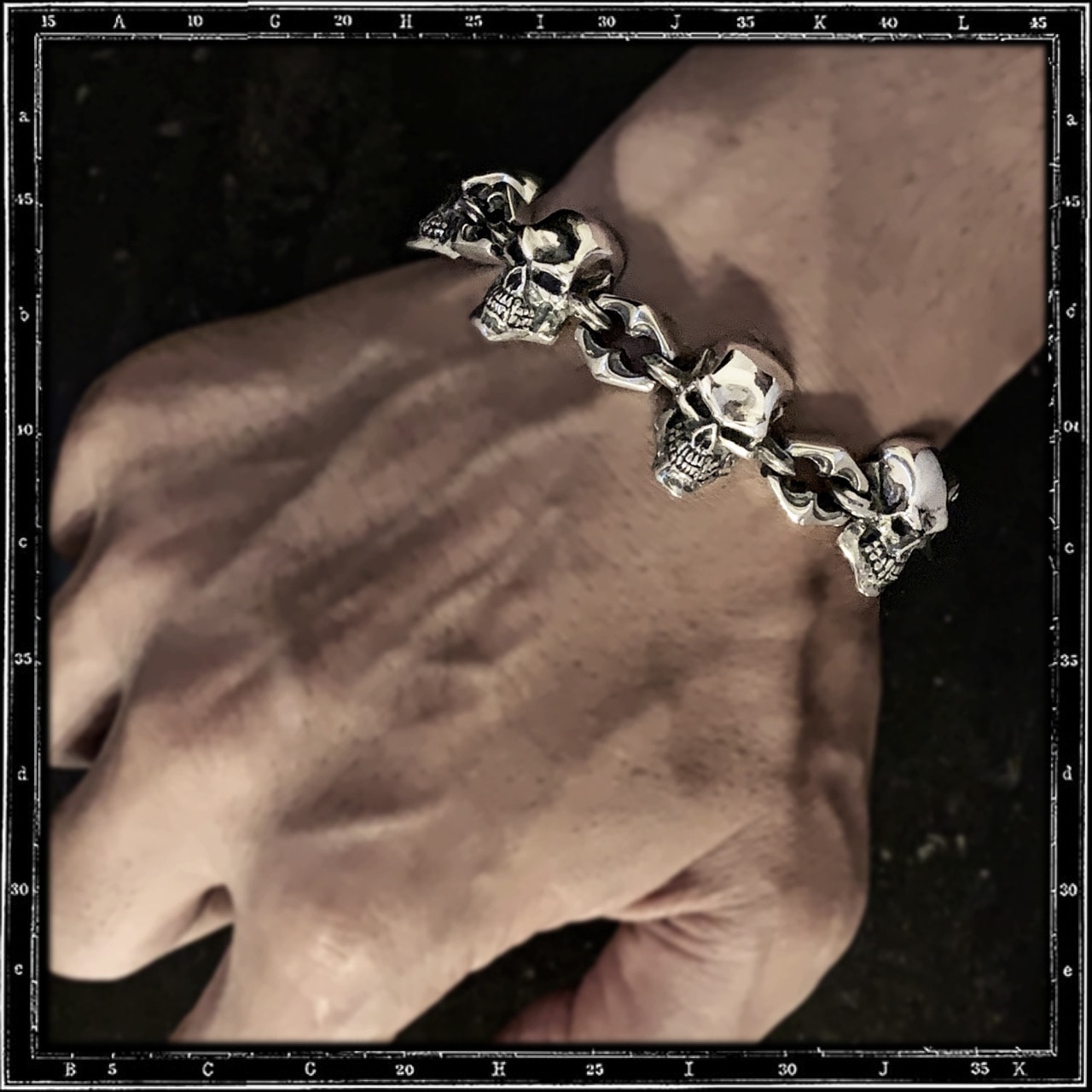 SKULL & LINK BRACELET | クレイジーピッグ公式オンラインストア