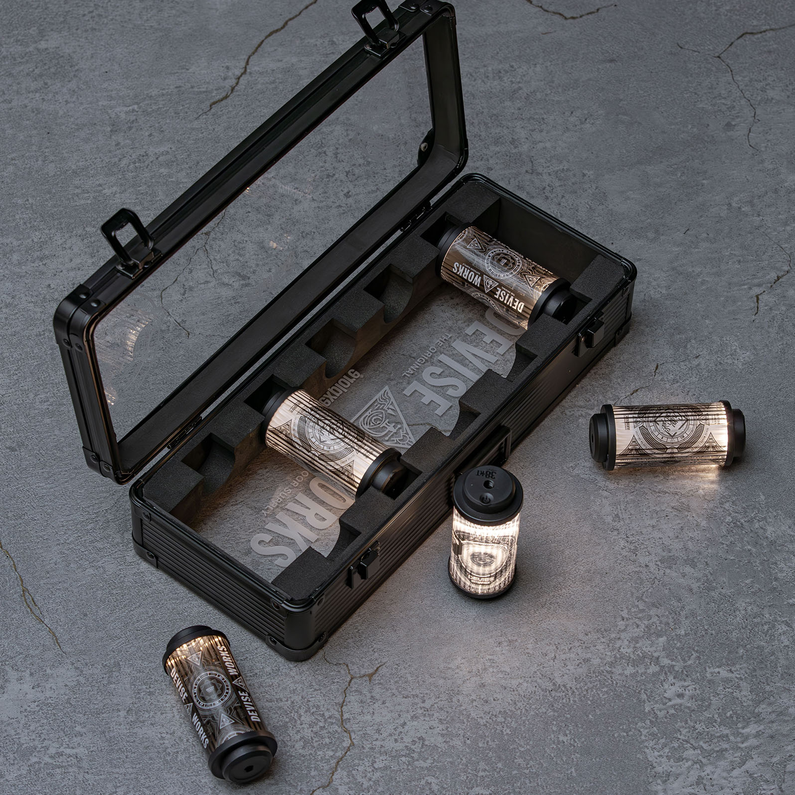 DEhaus | DEVISE WORKS | キャンプ用品