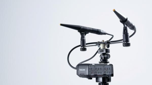 TASCAM(タスカム) CA-XLR2d ミラーレスカメラ対応XLRマイクアダプター
