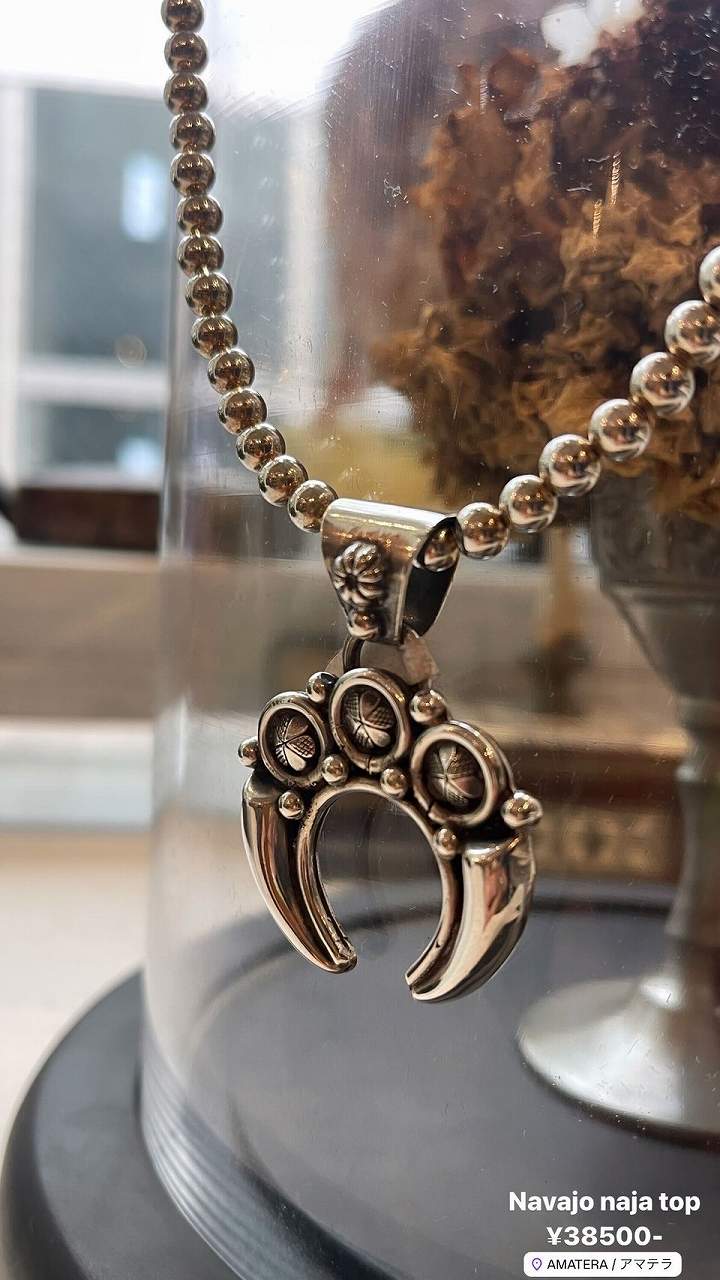 NAVAJO ナバホ】ナジャ ネックレス1 ナバホパール ネックレス