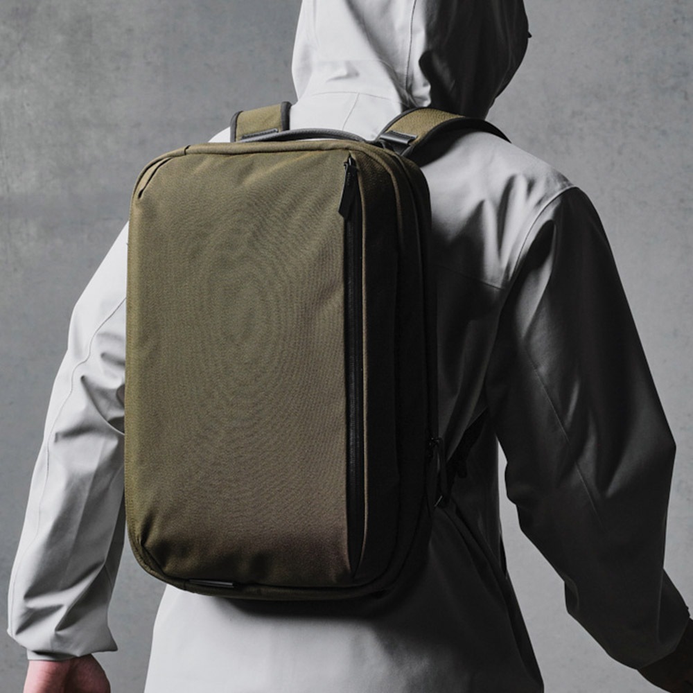 ELEMENTS TECH BRIEF PRO | BACKPACKS | 【公式】ALPAKA (アルパカ)