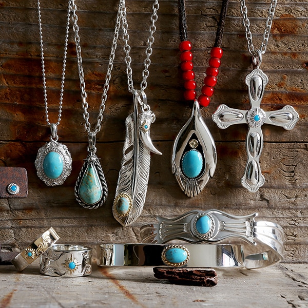 アリゾナフリーダムペンダントトップターコイズ18k付き ARIZONA