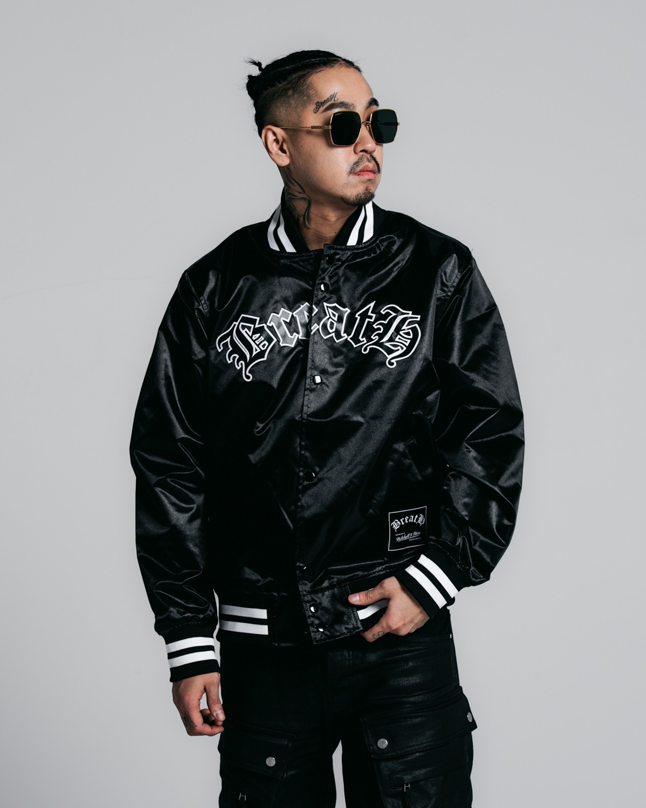 BREATH x MITCHELL&NESS LOGO SATIN JACKET (OJBF6906:BLACK) | Brand
