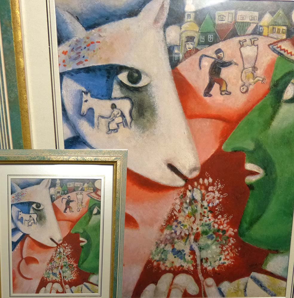 マルク・シャガール「私と村」アートポスター / 額装【中古