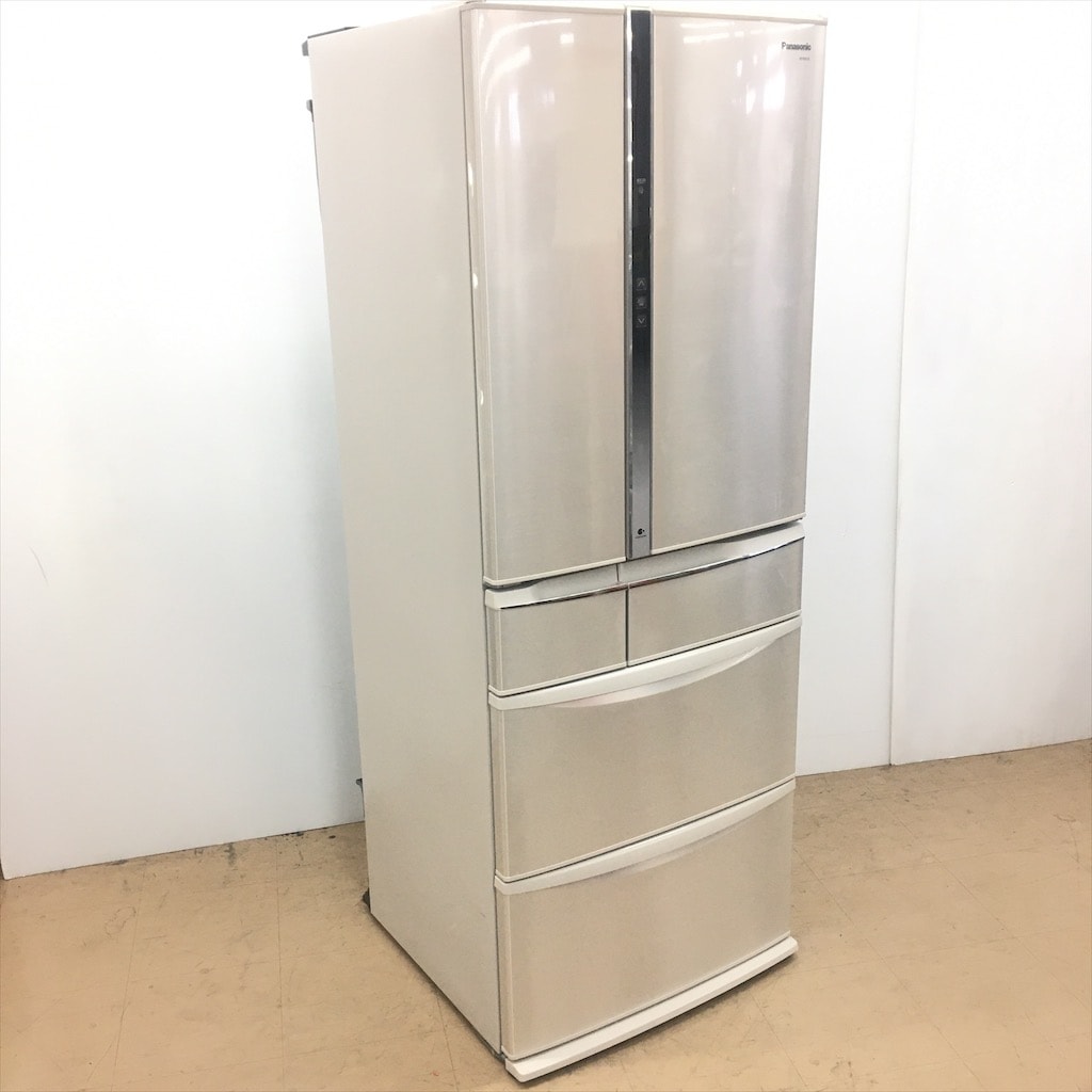 38取付無料！パナソニック自動製氷搭載！スタイリッシュシルバー6ドア