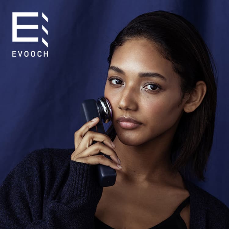 美顔器 EVOOCH プレミアムマルチエステ美顔器 EVH-FC01 エボーク
