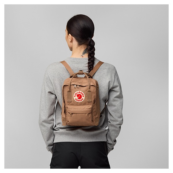 ミニ】Kanken Mini (Blackberry 424) | FJALLRAVEN,KANKEN,KANKEN MINI