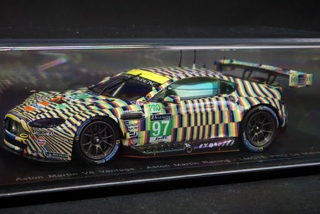 1/43 スパーク S4666 アストンマーティン V8 ヴァンテージ ルマン 2015