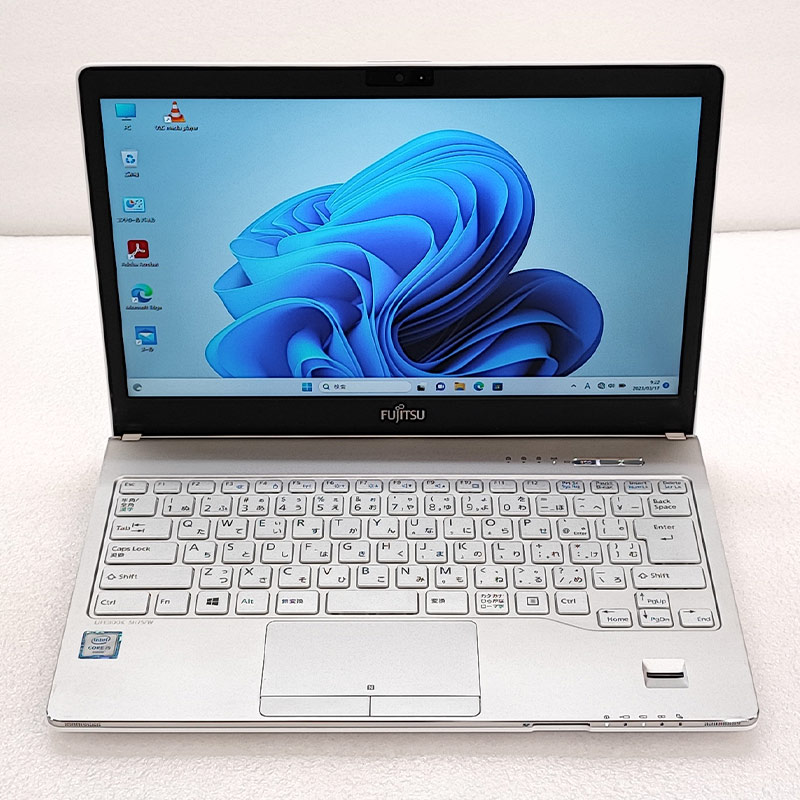 小型 中古ノートパソコン 富士通 LIFEBOOK SH75/W Windows11 Pro Core