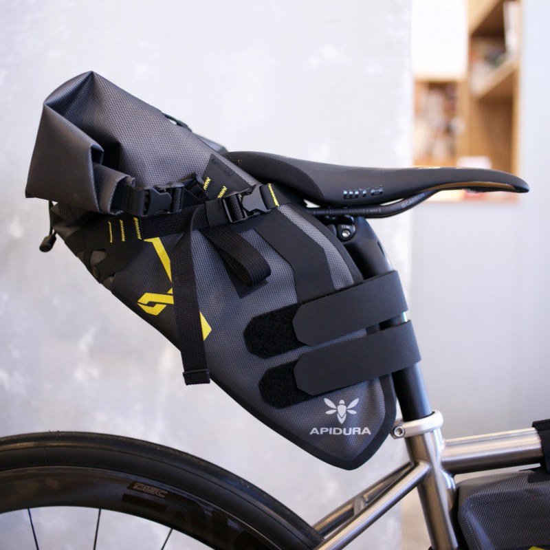 APIDURA 防水サドルバッグ 9ℓ サドルバッグ 9L 【EXPEDITION SADDLE