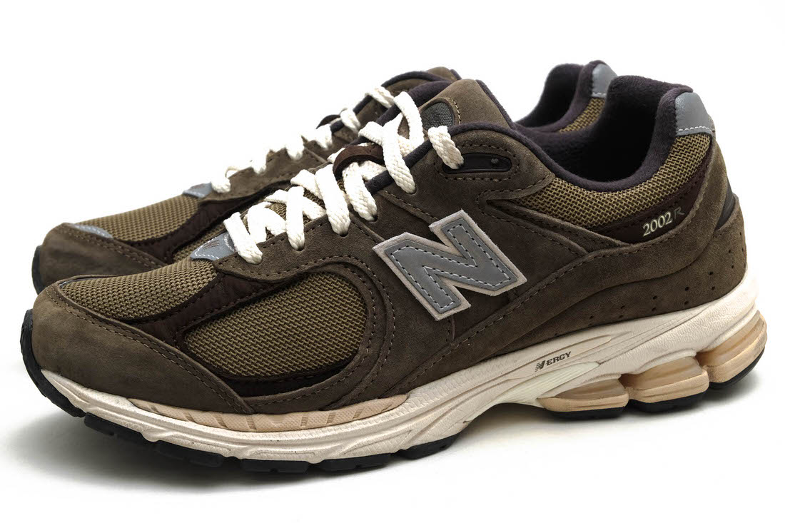 NEW BALANCE M2002RHN / ニューバランス ピッグヌバックスエード