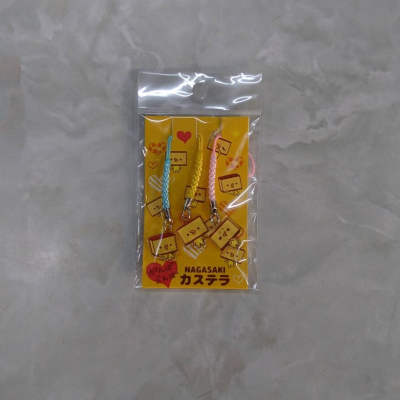 長崎かすてら3Pシェア根付 | 長崎雑貨,キーホルダー・ストラップ