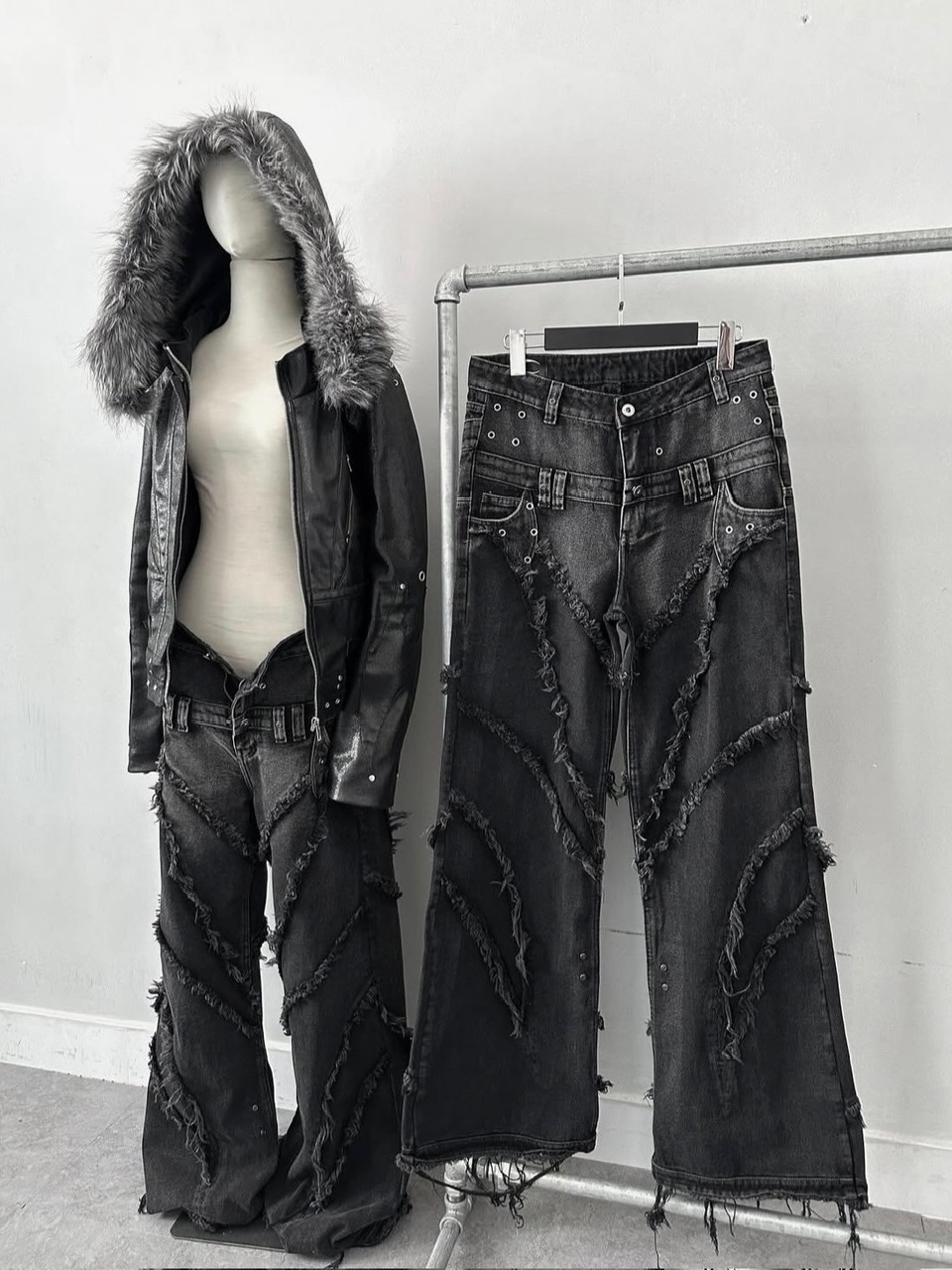 Cozy world Wide】00 KNIGHT CLUB BAGGY FLARE JEANS | OUR BRAND,Cozy