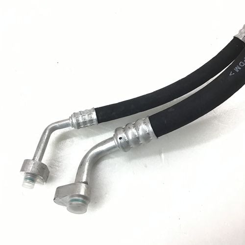 純正品 エアコンホースASSY エバポレーター側 （行き/戻り一体型