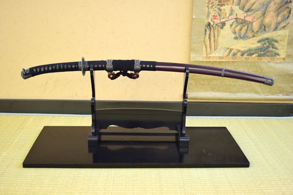 陣太刀 源義経太刀拵え 中級仕様 模造刀｜【公式】模造刀・居合刀の