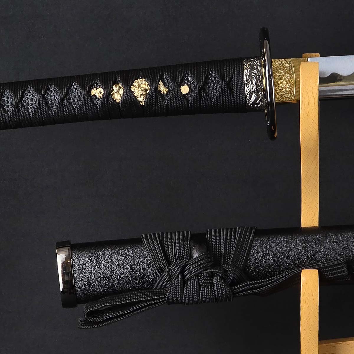 ブラックキリン 古兵器 武具 刀装具 日本刀 模造刀 居合刀 しのびや