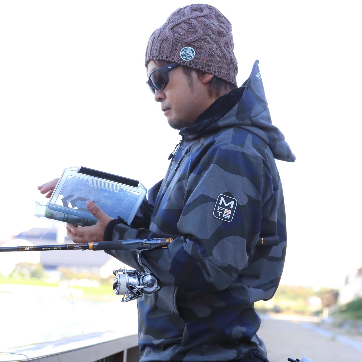 mazume ウインドカットジャケット カモ