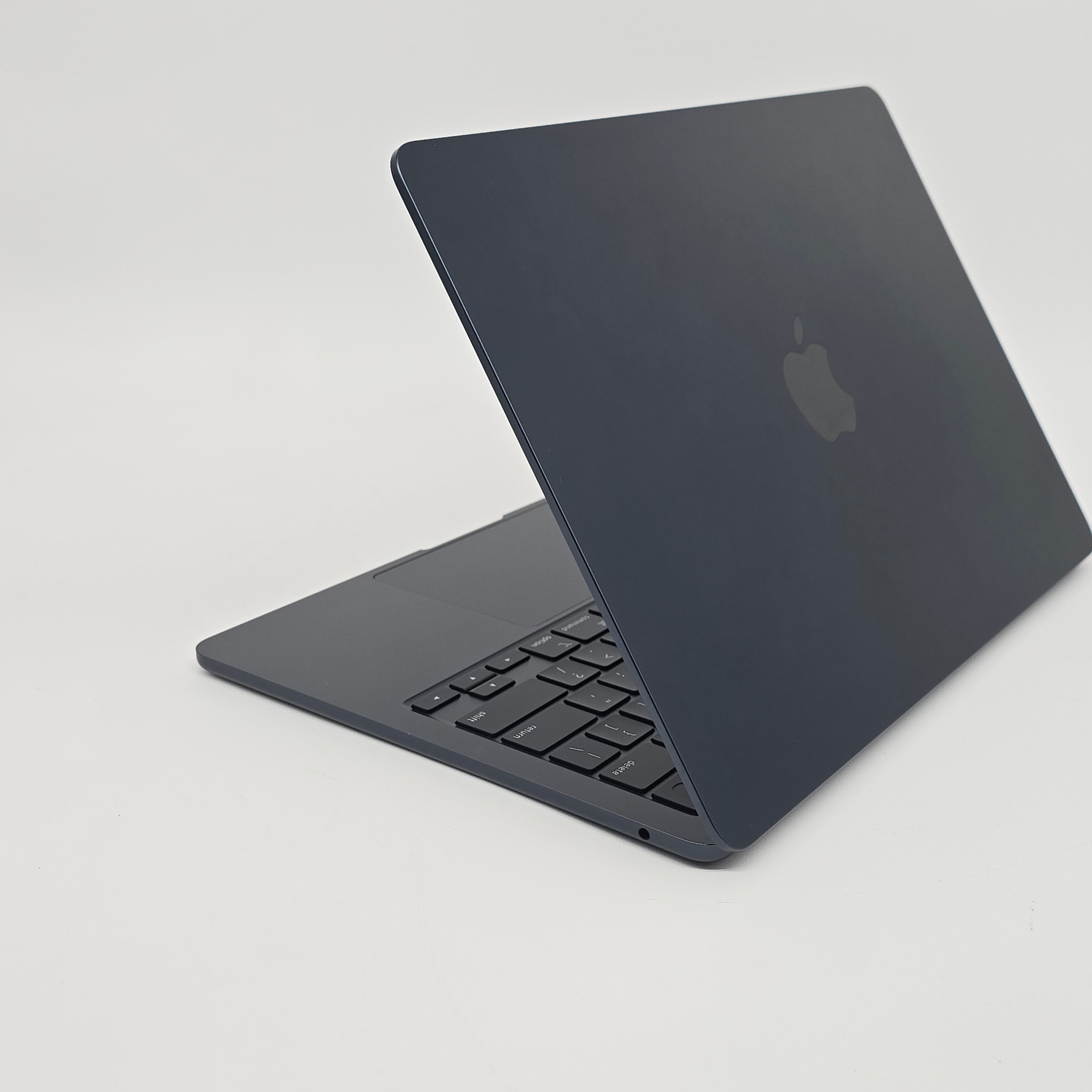 Macbook Air M2 13-Inch Apple Laptop, 256GB SSD, 8GB RAM, Midnight