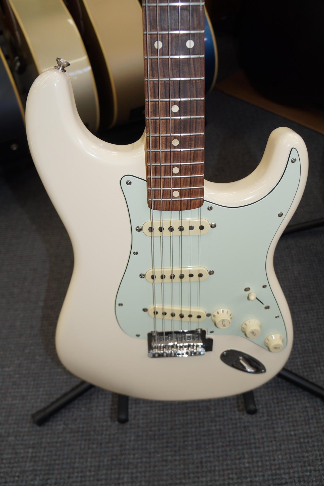 Fender 2022 Vintera II 60s Stratocaster with S1 Switch