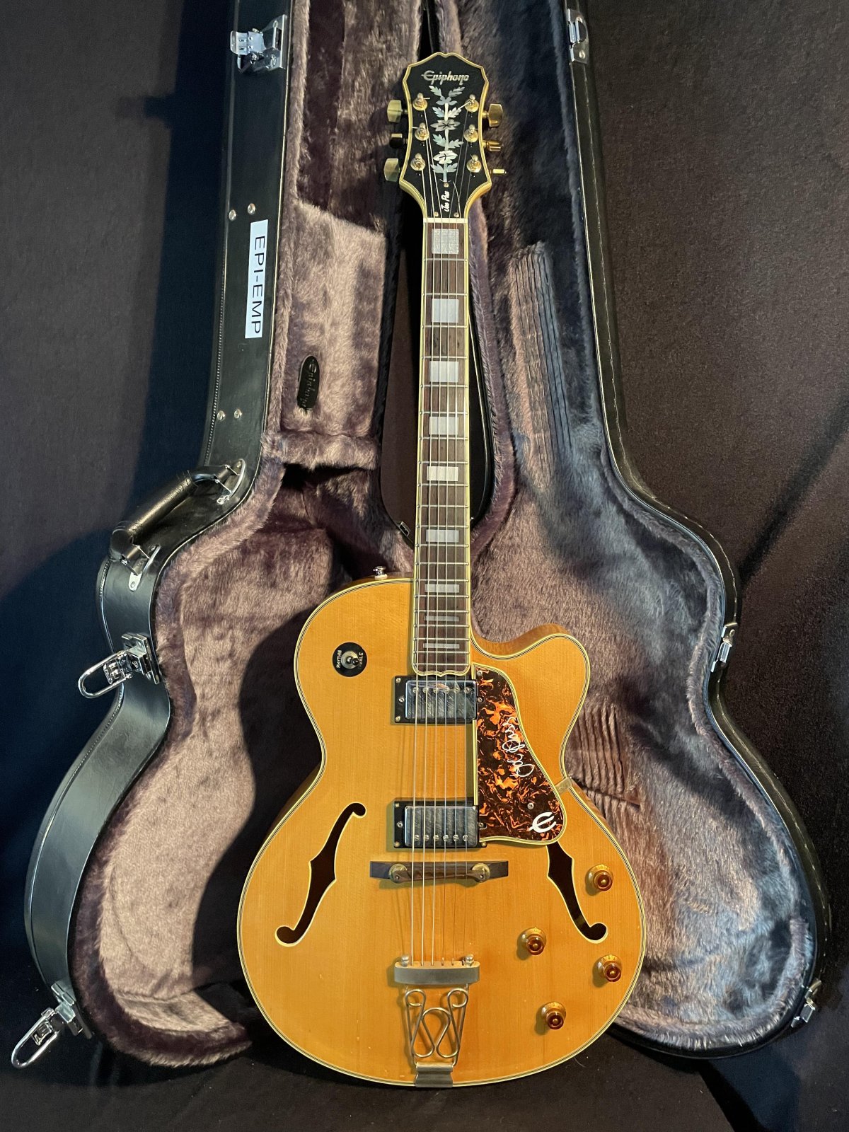 1992 Epiphone Joe Pass Emperor