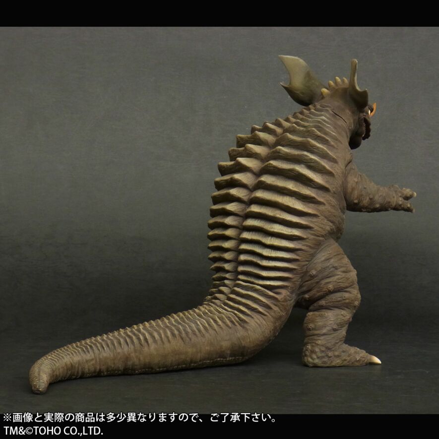 激レア] 怪獣総進撃 50周年記念 50個限定 怪獣11体セット 怪獣総進撃