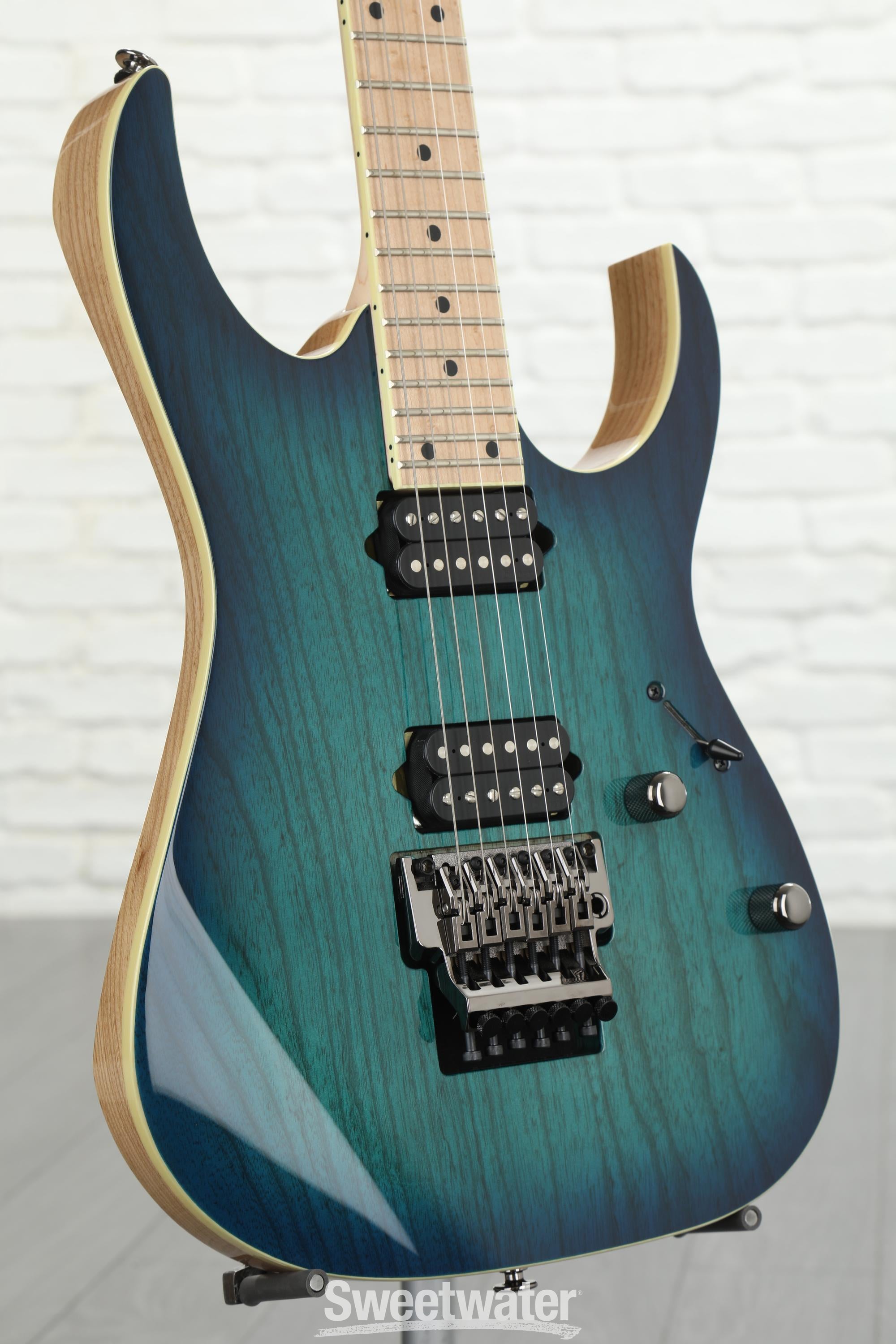 Ibanez Prestige RG652AHM - Nebula Green Burst Reviews | Sweetwater