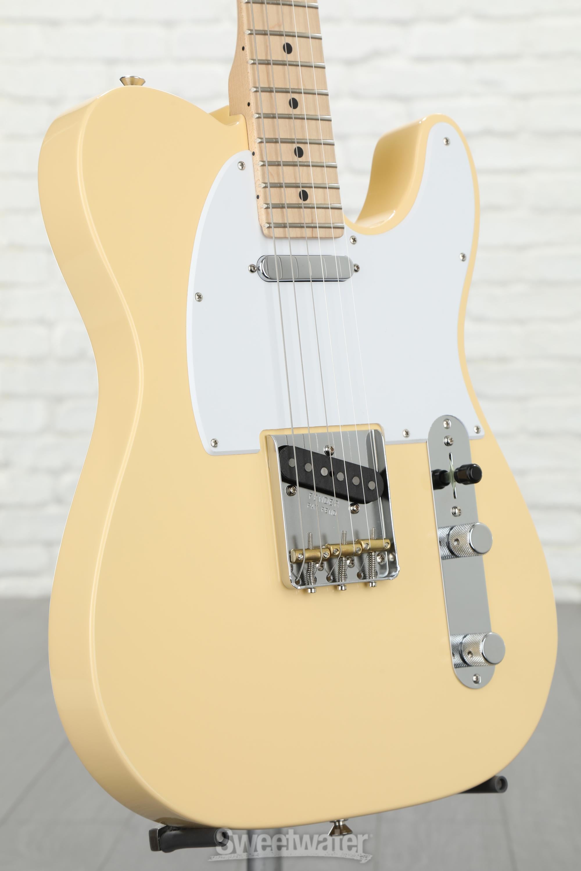 Fender American Performer Telecaster - Vintage White with Maple