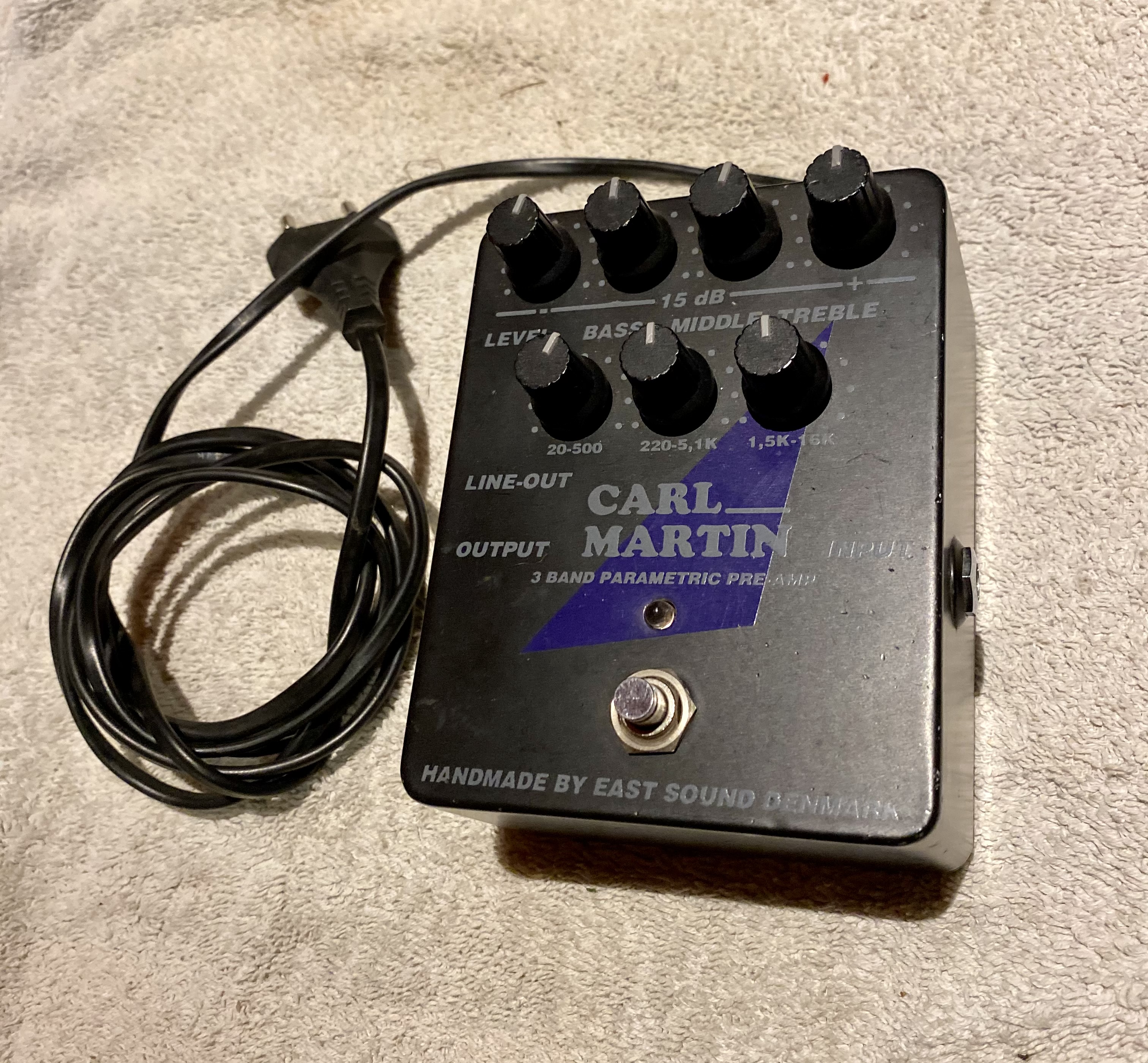 3 Band Parametric Pre-Amp Carl Martin - Audiofanzine