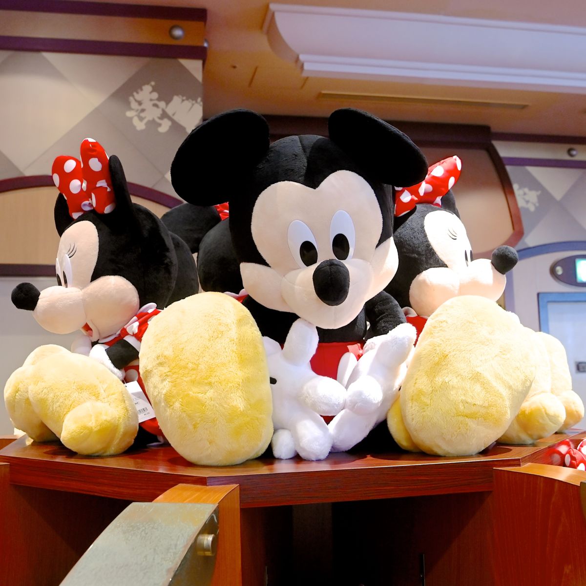 希少品】ミニーマウス ぬいぐるみ BIG 大きい タグ付き 150cm 楽天市場