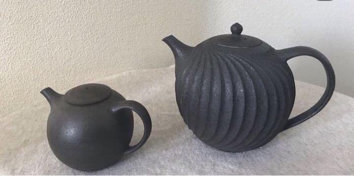 Amazon.co.jp: 作家 加藤財 黒焼締めポット 急須 : ホーム＆キッチン