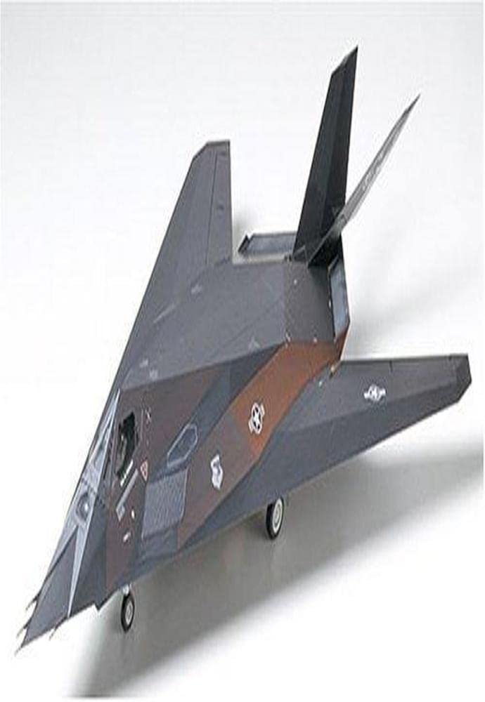 Amazon.com: Tamiya Lockheed F-117A Nighthawk 1:48 Scale Military