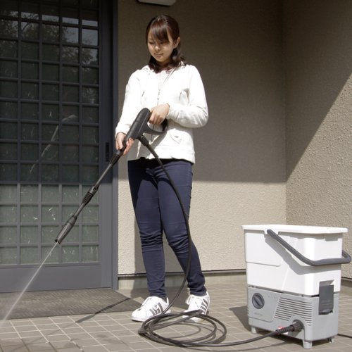 Amazon | アイリスオーヤマ タンク式高圧洗浄機 ホワイト/グレー SBT