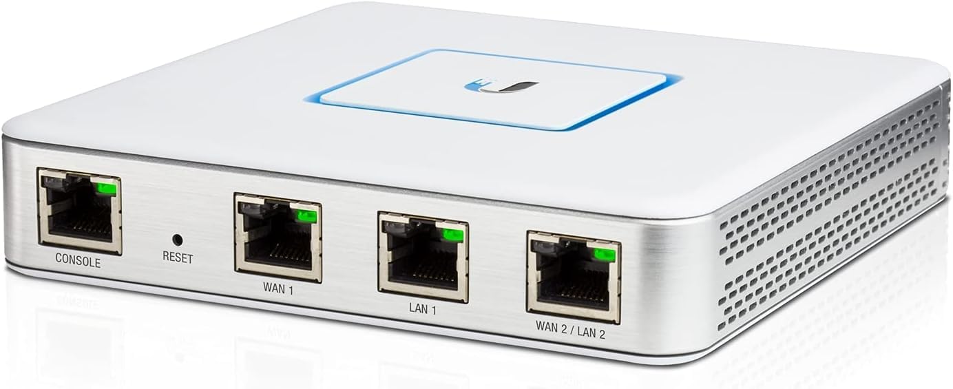 Amazon.com: Ubiquiti Unifi Security Gateway (USG) (Renewed)