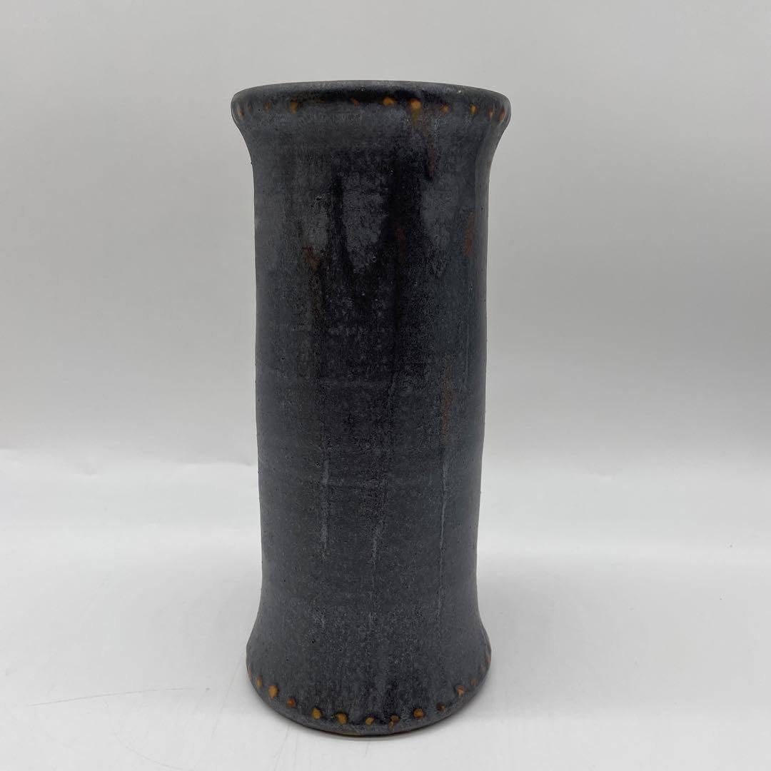 Amazon.co.jp: 岩井窯 山本教行造 鉄釉花入 花瓶 4 : ホーム＆キッチン