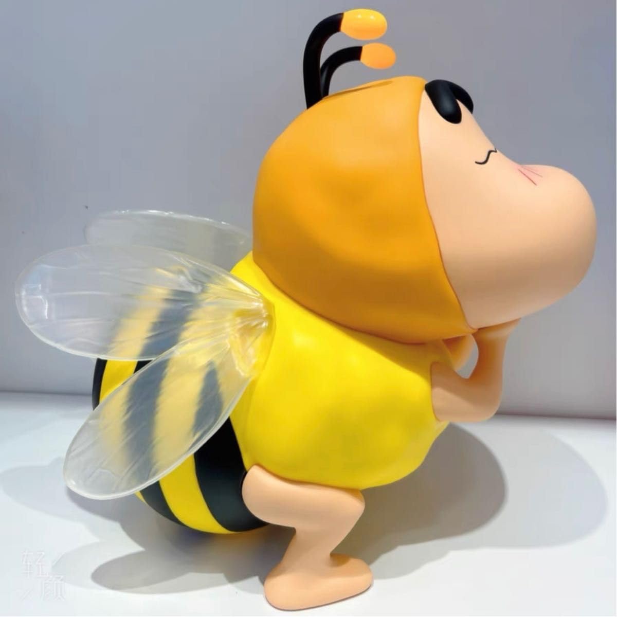 Amazon.co.jp: クレヨン しんちゃん フィギュア 30cm 特大フィギュア