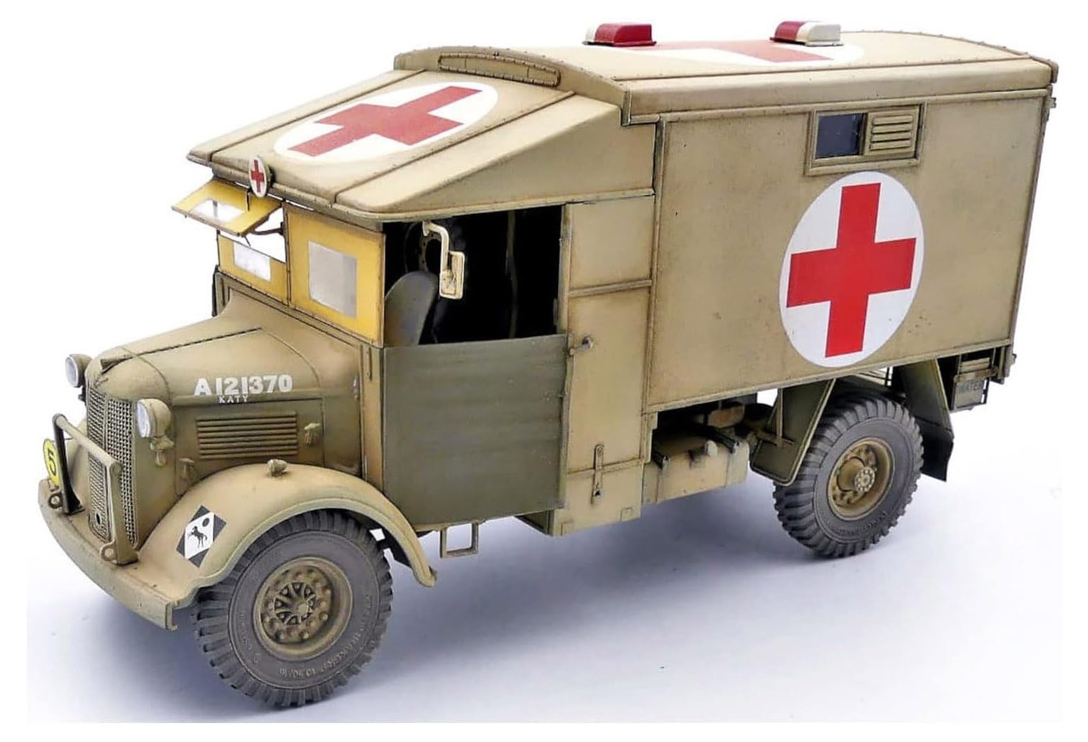 Amazon | ゲッコーモデル 1/35 イギリス陸軍 4x2 重救急車 大戦初期