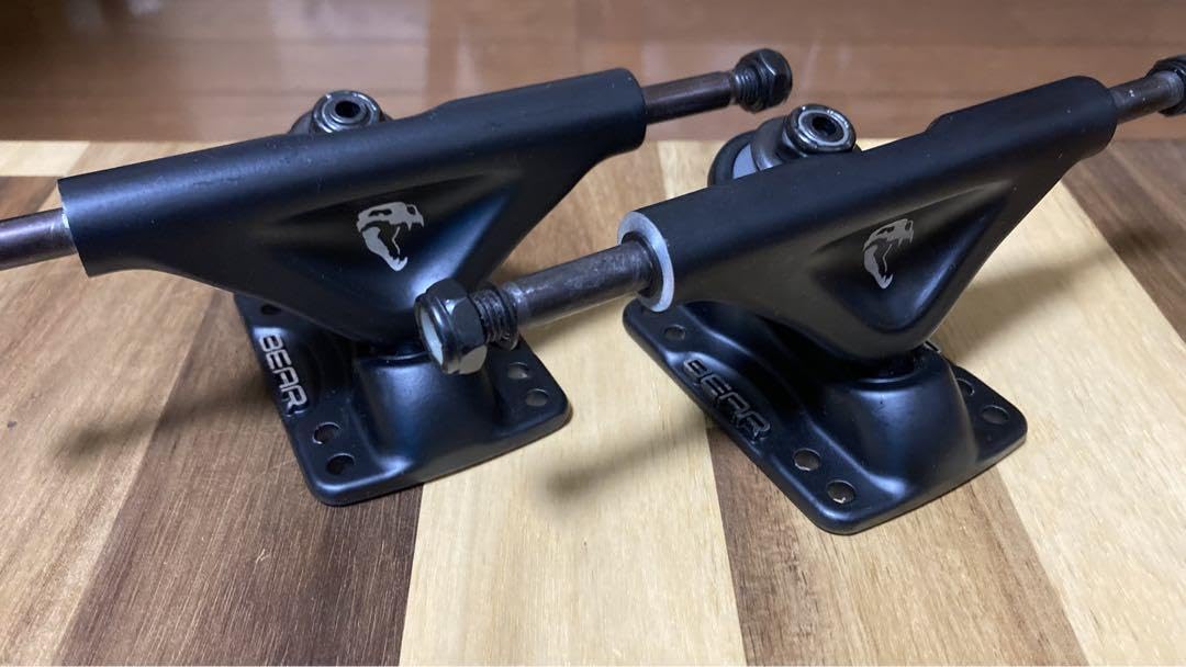 BEAR スケートボードトラック 2個セット ランドヤッツ BEAR スケート