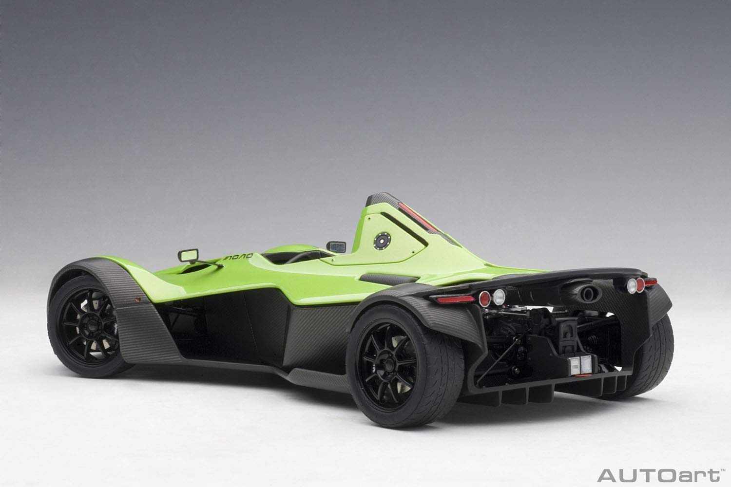 Amazon | AUTOart 1/18 BAC モノ メタリック グリーン 完成品