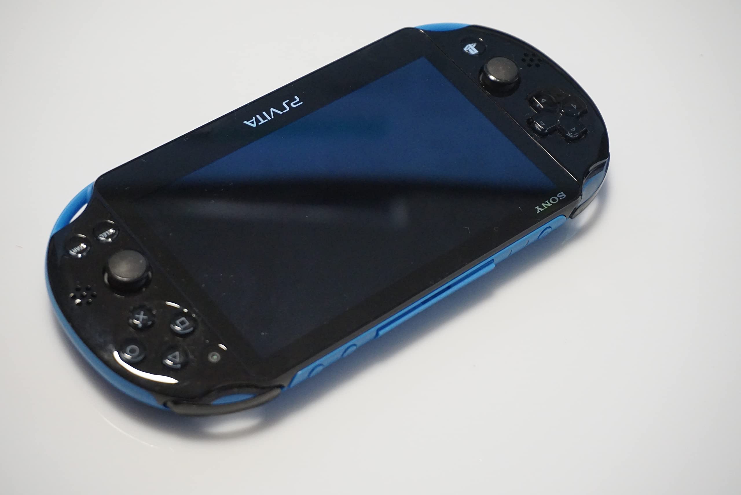 Amazon | PlayStation Vita Value Pack Wi-Fiモデル ブルー/ブラック