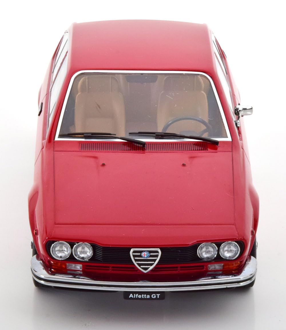 1/18 アルファロメオ アルフェッタ GT 1.6 1/18 アルファロメオ