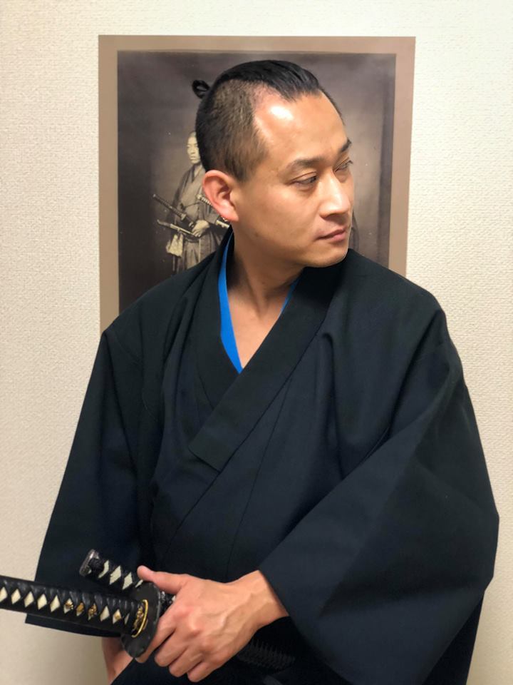 Amazon.co.jp: 知花敏彦: 本、バイオグラフィー、最新アップデート