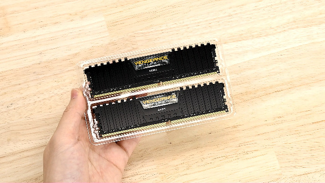 Corsair Vengeance LPX 16GB (2 X 8GB) DDR4 3200 (PC4-25600) C16
