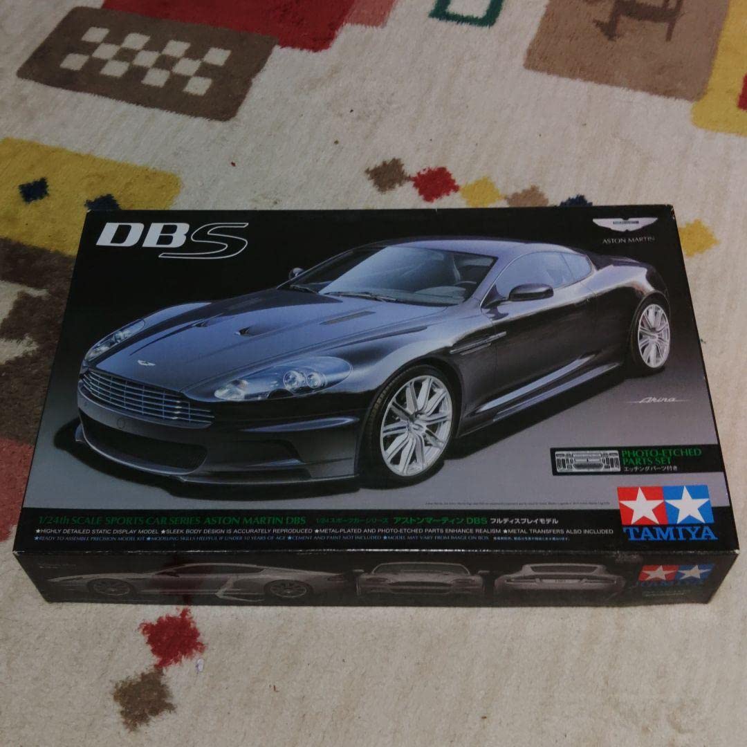 Amazon | タミヤ 1/24 アストンマーティン DBS | プラモデル 通販