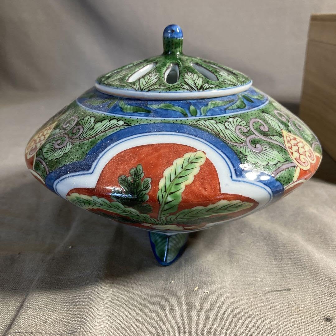 源右衛門】古伊万里の伝統 日本の名窯 舘林源右衛門作 染錦古伊万里