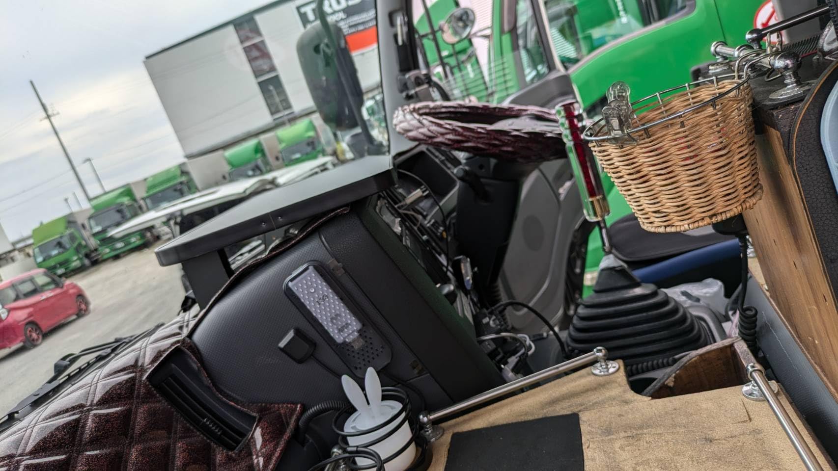 Amazon.co.jp: ギガ ファイブスター 専用設計 フロント センター