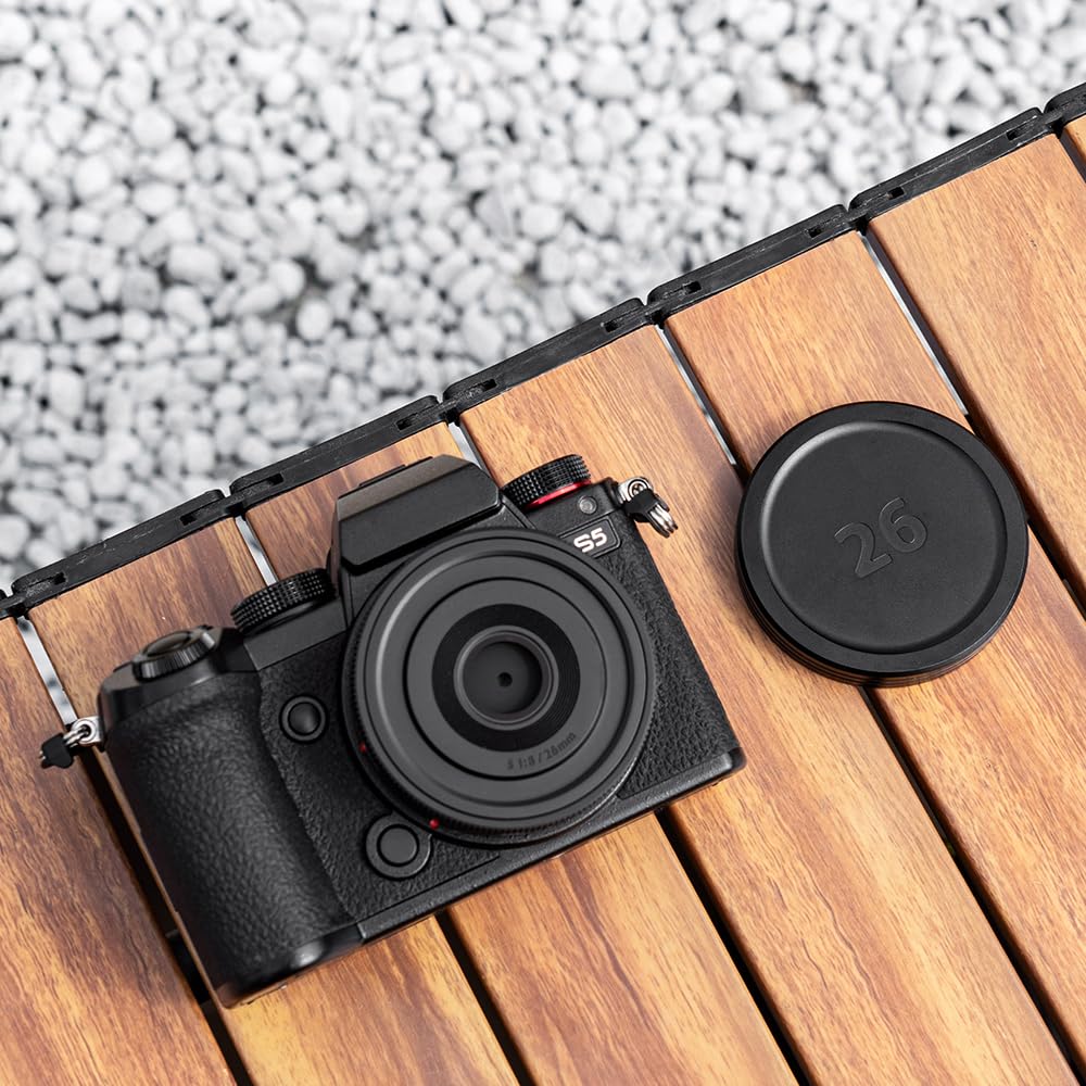 Amazon | JJC Panasonic LUMIX S 26mm F8 S-R26 レンズキャップ