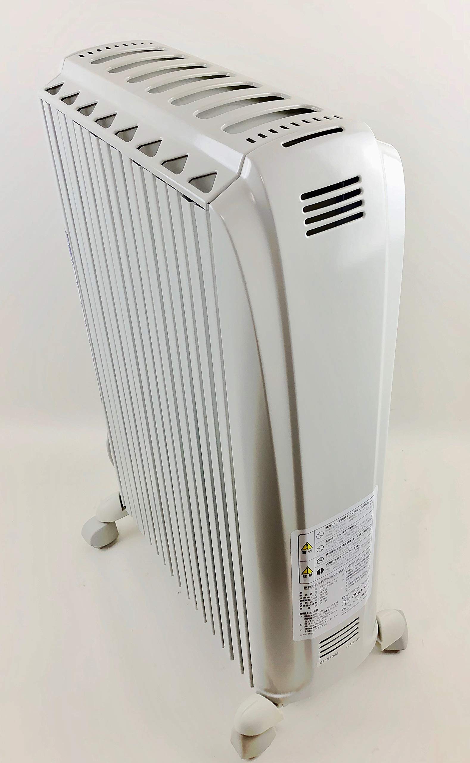 Amazon | DeLonghi オイルラジエーターヒーター ドラゴン3 D081569EFS